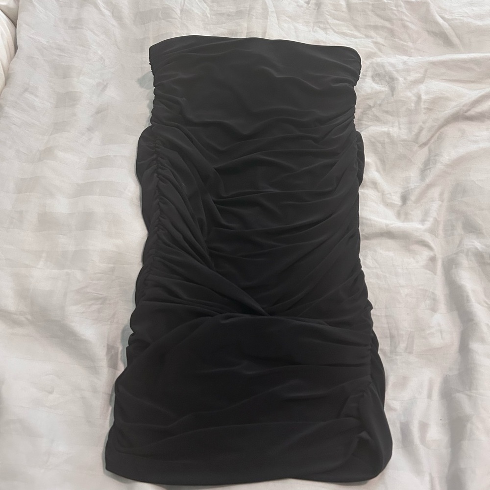 Express midi skirt
Worn once